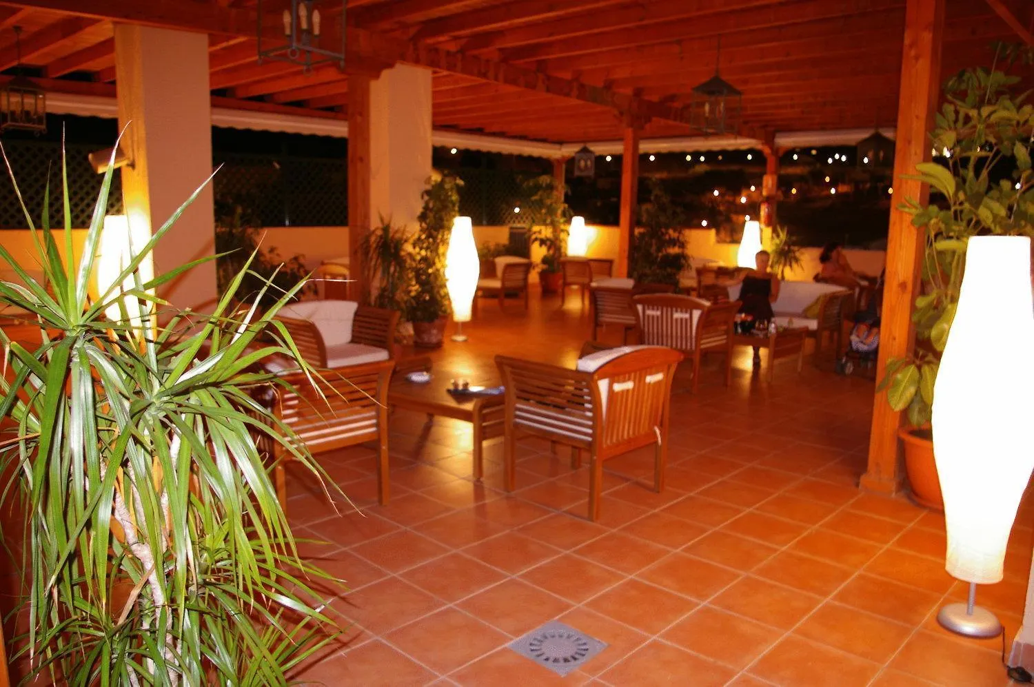 Bahia Tropical Hotel Almunecar 4*,